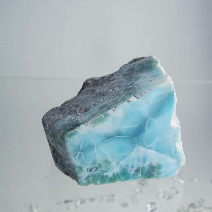ラリマー原石　91g【送料込】　LMRG131　ドミニカ共和国の鉱山から　larimar