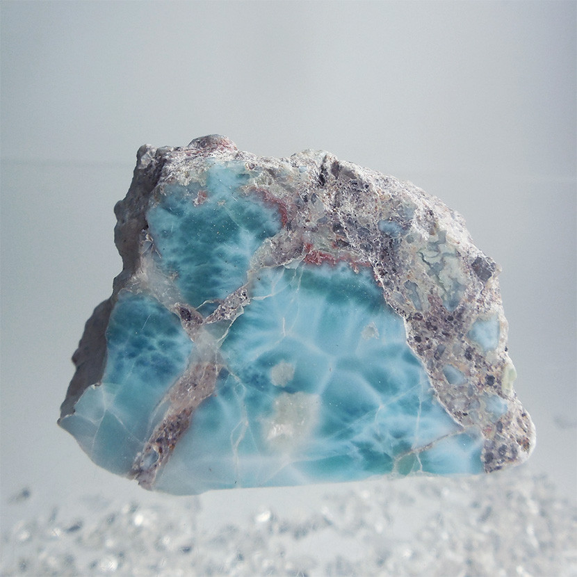 ラリマー原石　66g【送料込】　LMRG142 ドミニカ共和国の鉱山から　larimar