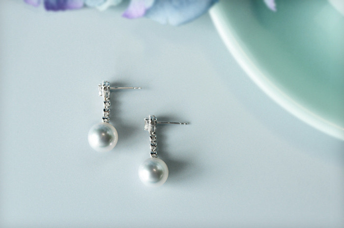 【ルミナ】10～11mm 天然南洋オーストラリア産ホワイトパールイヤリング 18Kゴールド 51ポイントダイヤモンドセット ルミ