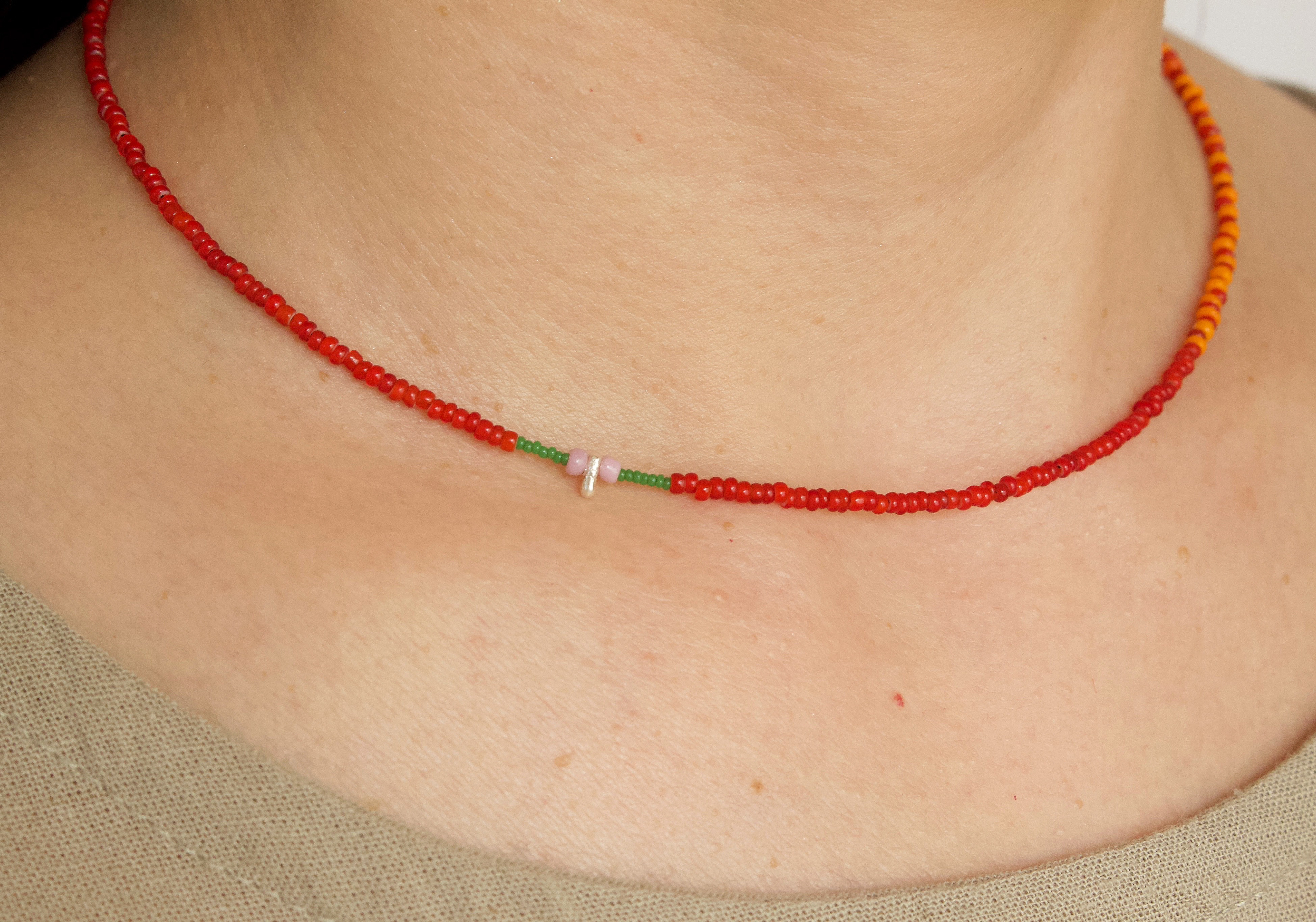 HALF / フランス ヴィンテージビーズ アンティークビーズ カレンシルバービーズ ネックレス