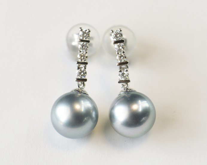 【ルミナ】8-9mm天然タヒチアングレーパールピアス、PT900プラチナダイヤモンドピアス、プラチナグレーシリーズ、絶妙な贅沢、
