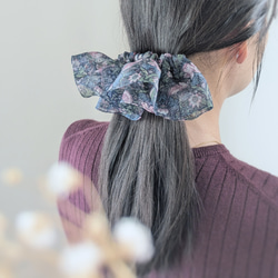 大人のためのシュシュ見えバレッタ　いちご泥棒♡オーガンジー　ウィリアムモリス　　秋　冬　 2枚目の画像