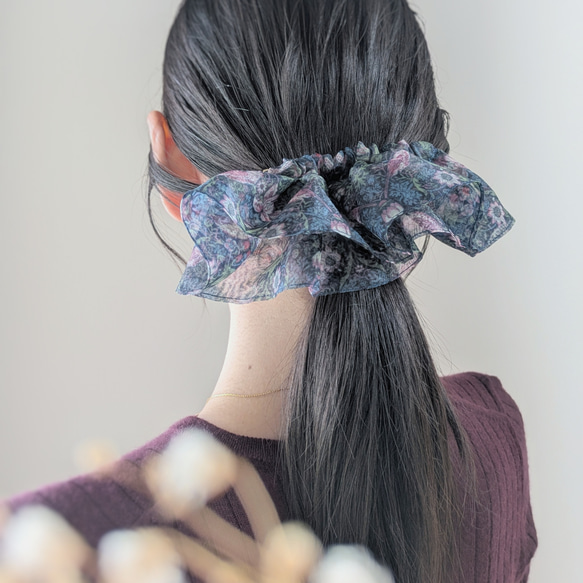 大人のためのシュシュ見えバレッタ　いちご泥棒♡オーガンジー　ウィリアムモリス　　秋　冬　 3枚目の画像