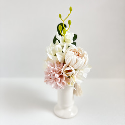 ❁ お供え花 モダン 紫の蘭 胡蝶蘭 ❁ 仏花 お供え花 アレンジメント