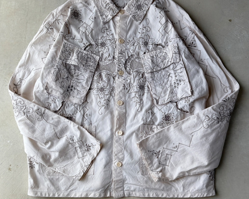 古着 ビンテージ Italy製 花柄 刺繍 ビーズ 長袖 シャツ 上質 希少美品 刺繍 ビーズ 長袖デニムシャツ - 古着屋グレープフルーツ ムーン