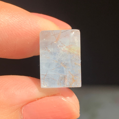 ペリドットインブルーカルサイト×ルチルクォーツ ダブレット ストーン