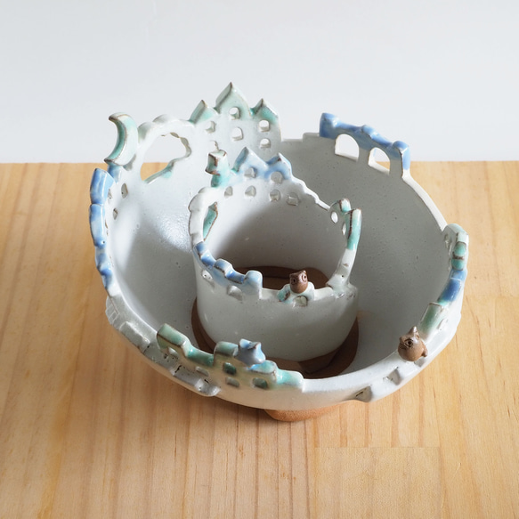 猫と梟の棲む月夜の街 2段鉢　P・Mh2　　(植物なし） 4枚目の画像