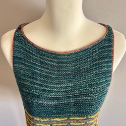 手編み ノースリーブセーター ウール&アルパカ毛糸使用(グリーン) 7枚目の画像