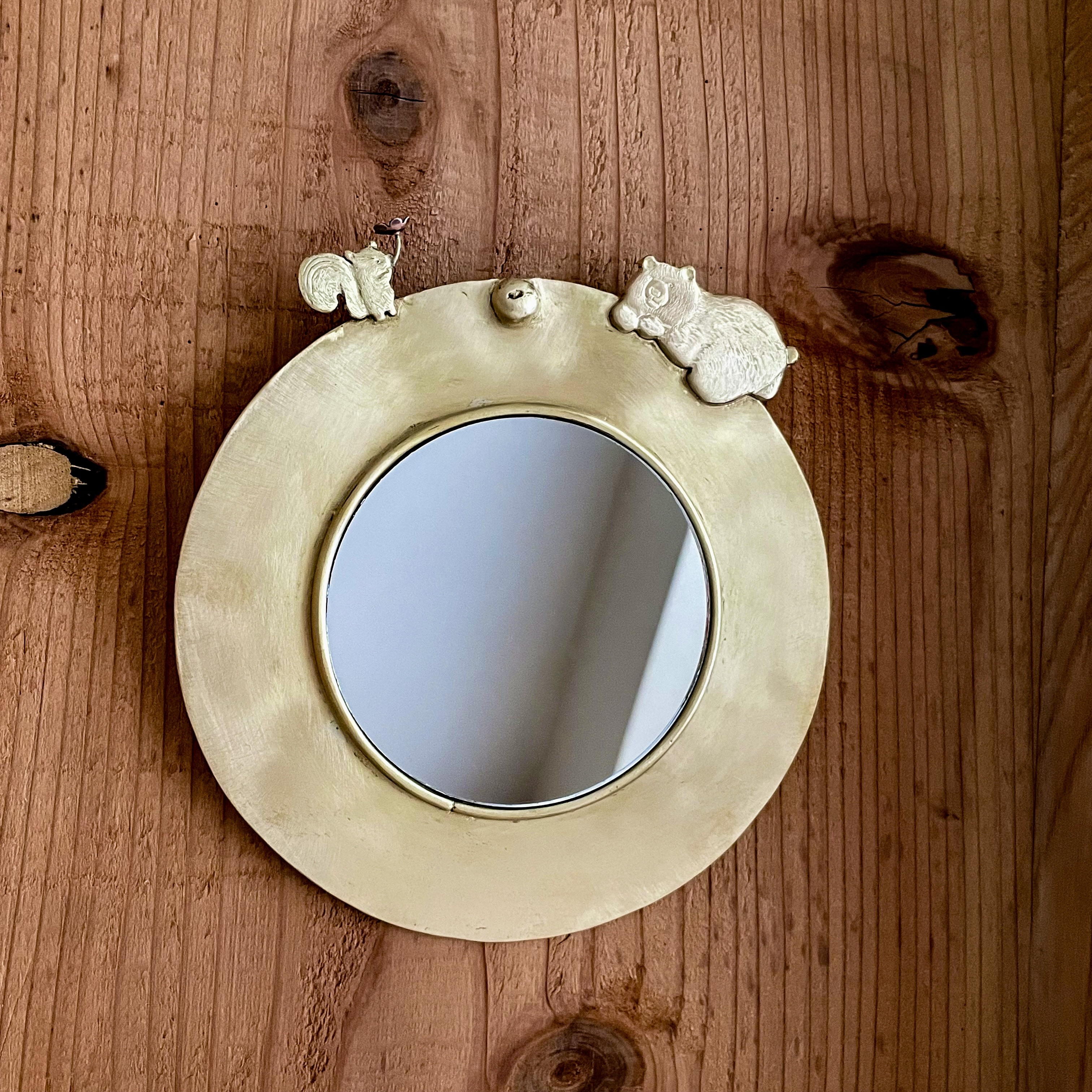 「まどろむ午後」壁掛け鏡　真鍮