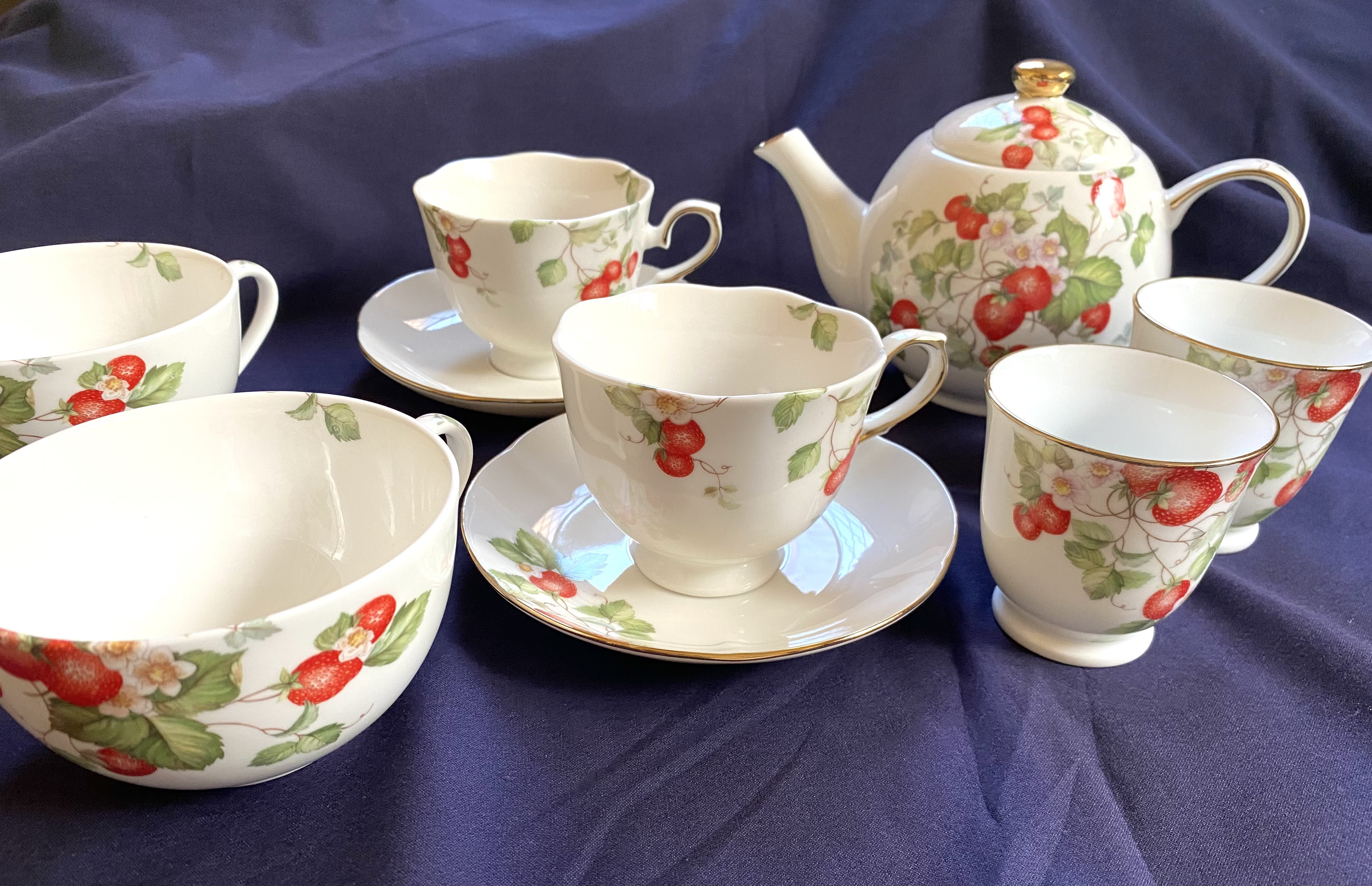 いちごのティーセット&スープカップ