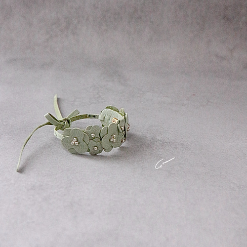 本革 1st anniversary お花のヘッドドレス ピスタチオグリーン