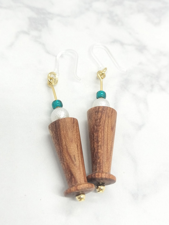 ブビンガのソーダフロート風ピアス 2枚目の画像