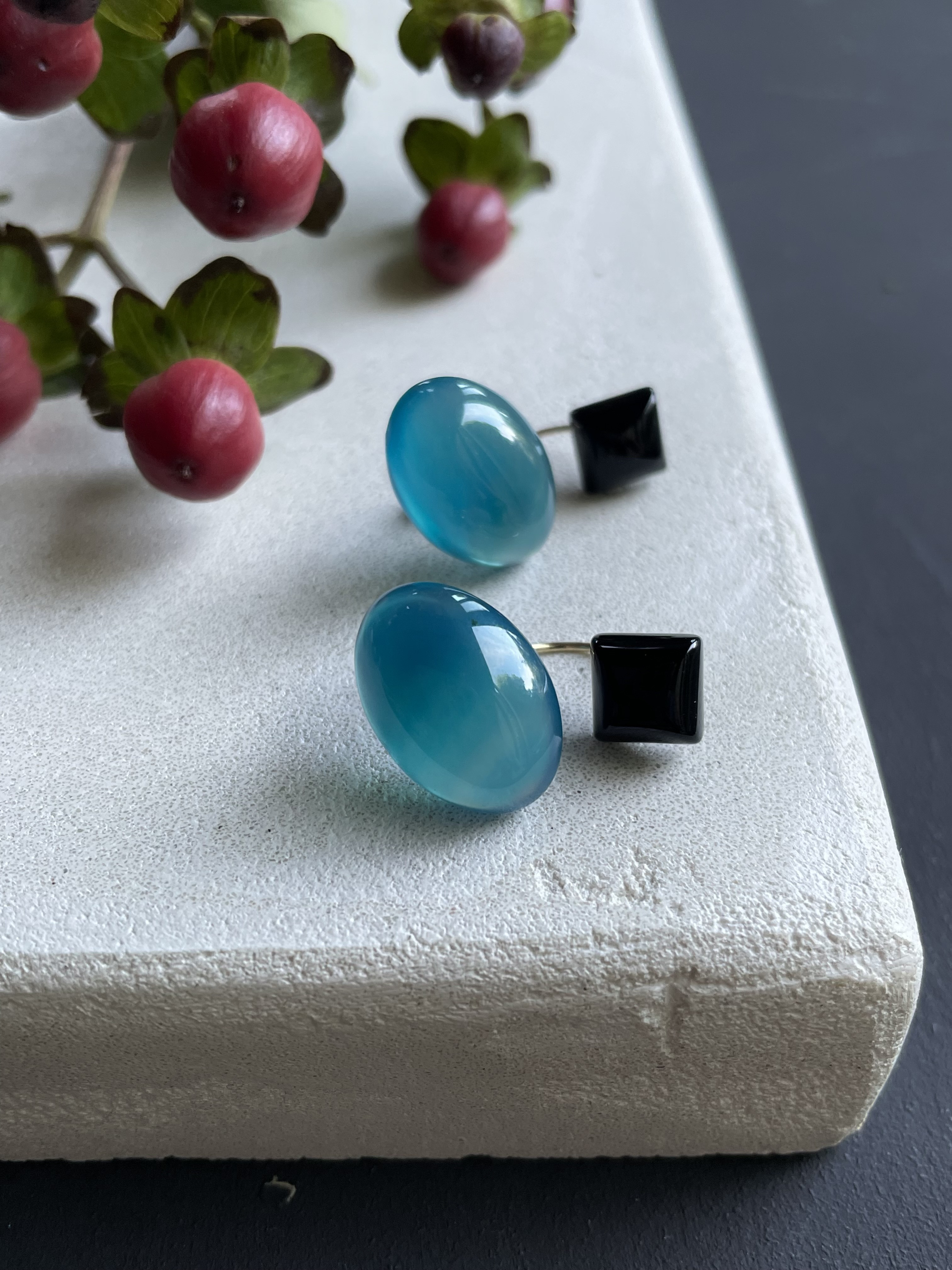 【青と黒】Noir et Bleu（ノワール・エ・ブルー）ピアス