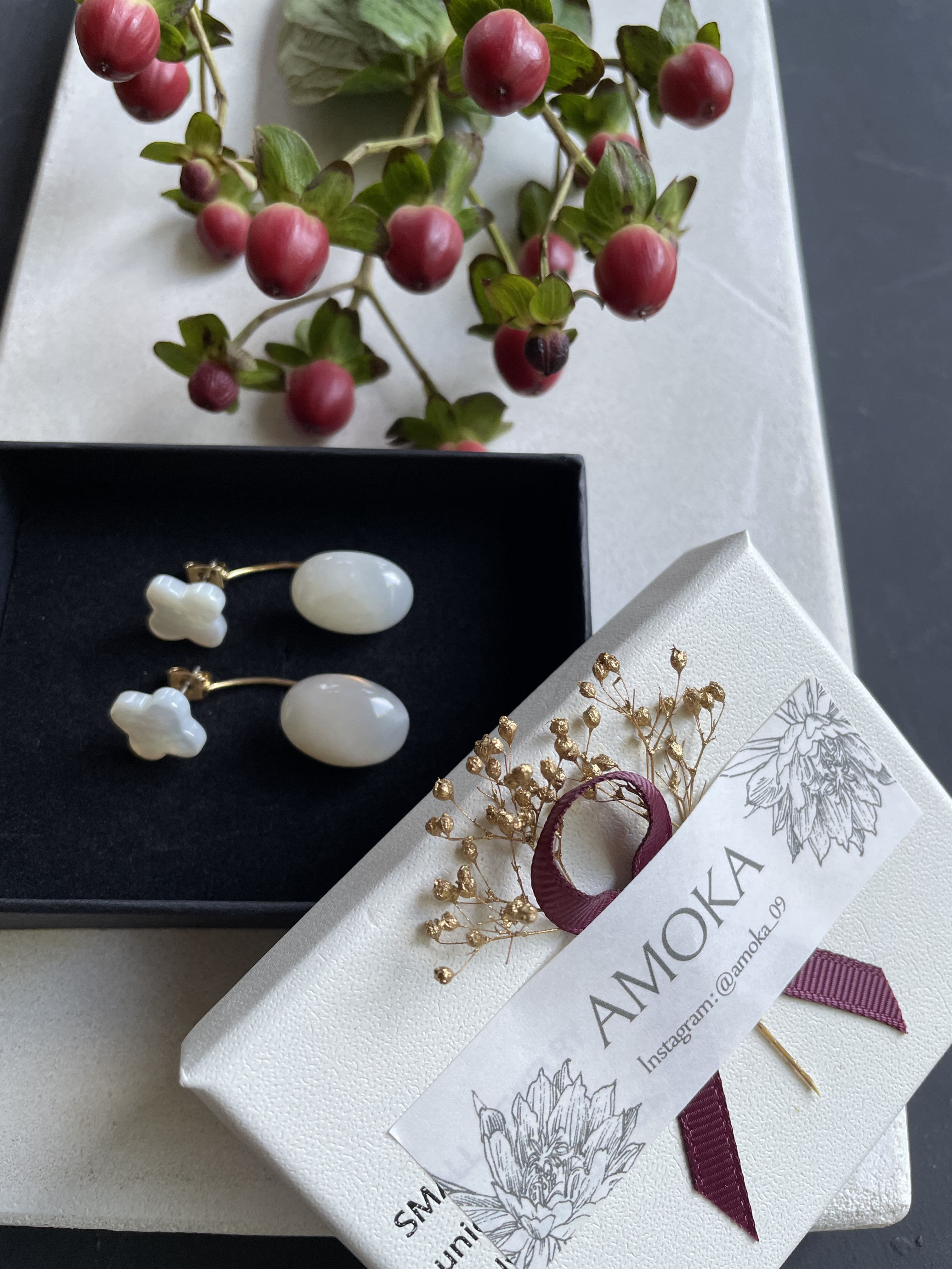 【青と黒】Noir et Bleu（ノワール・エ・ブルー）ピアス