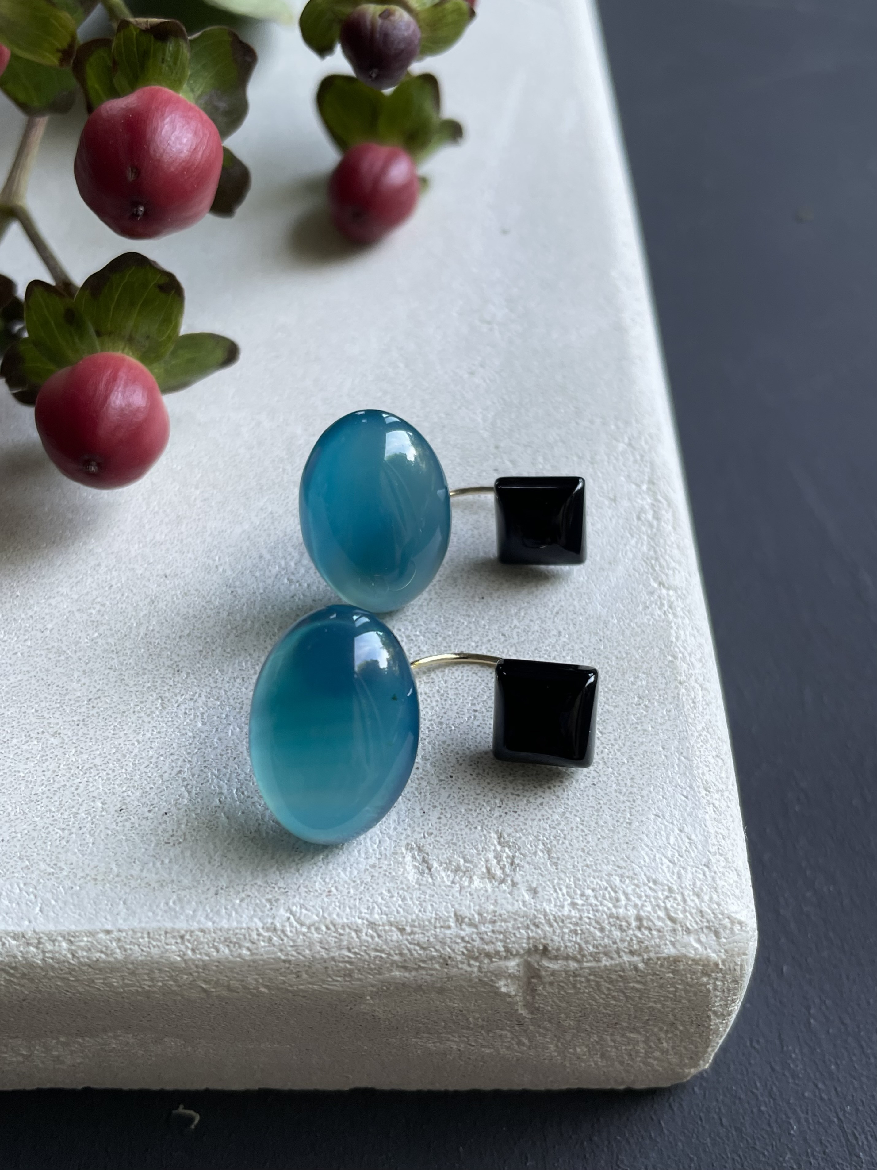 【青と黒】Noir et Bleu（ノワール・エ・ブルー）ピアス