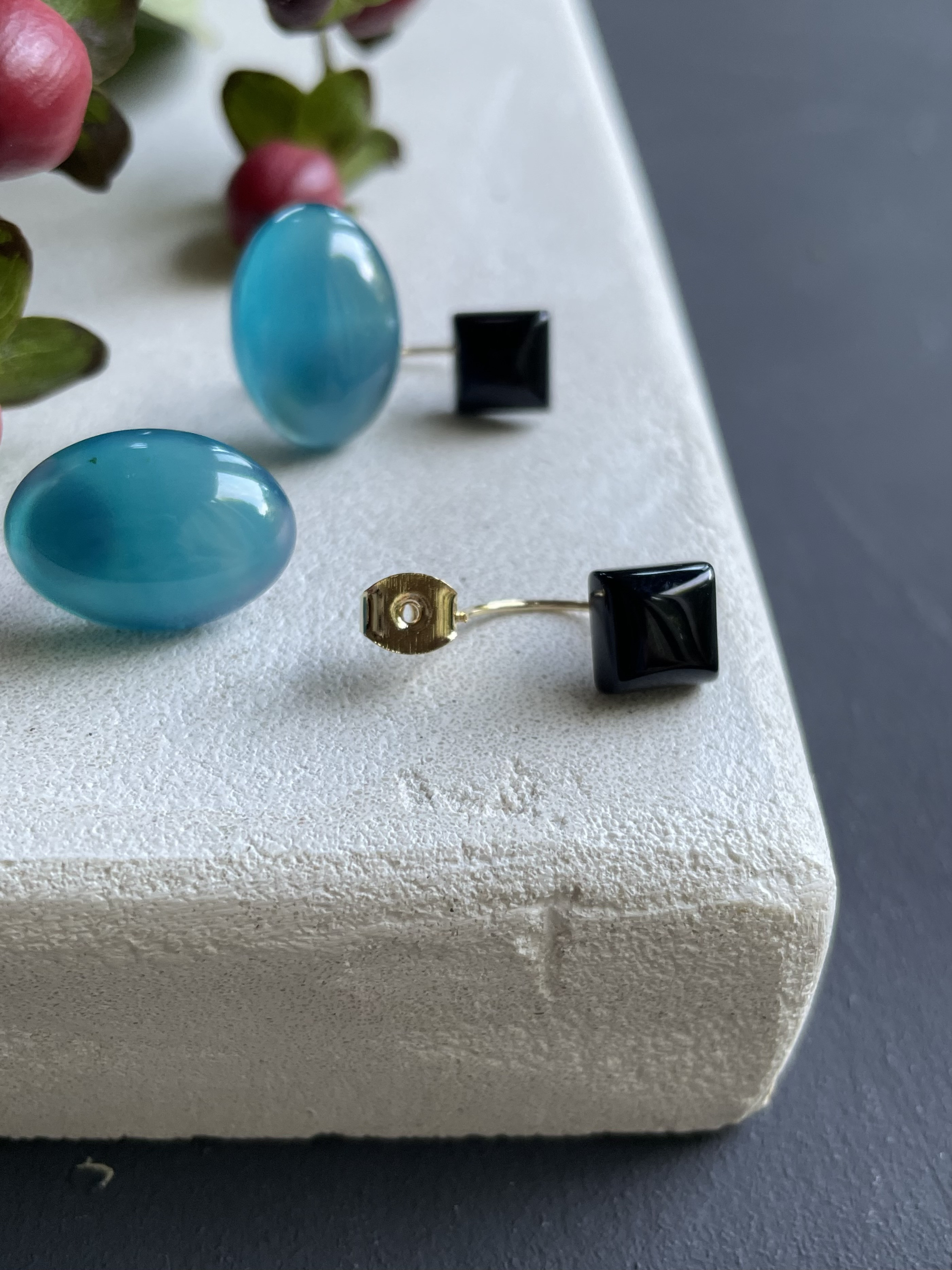 【青と黒】Noir et Bleu（ノワール・エ・ブルー）ピアス