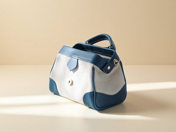 「帆布×革の組み合わせ」大人気！フラットタイプのがま口バッグ 手作りのショルダーバッグ　2WAY 中型鞄 18枚目の画像