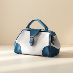 「帆布×革の組み合わせ」大人気！フラットタイプのがま口バッグ 手作りのショルダーバッグ　2WAY 中型鞄 2枚目の画像