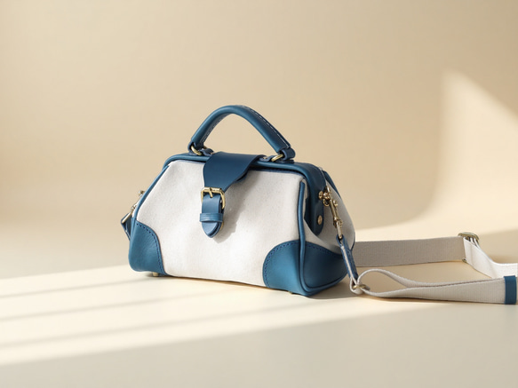 「帆布×革の組み合わせ」大人気！フラットタイプのがま口バッグ 手作りのショルダーバッグ　2WAY 中型鞄 10枚目の画像