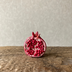 9821.bud 秋の実り 柘榴 1枚目の画像