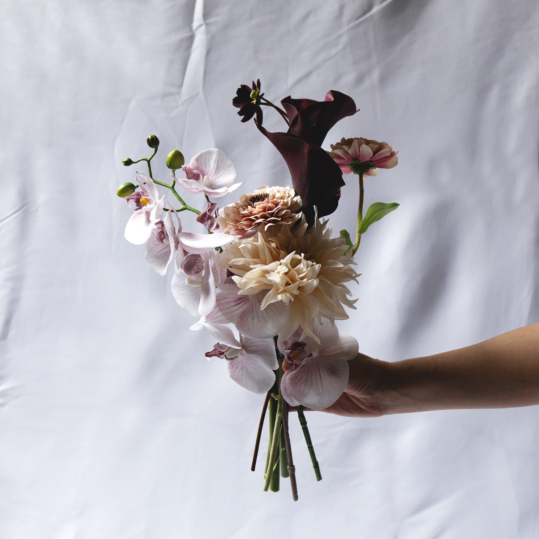 ニュアンスカラーの秋ブーケ