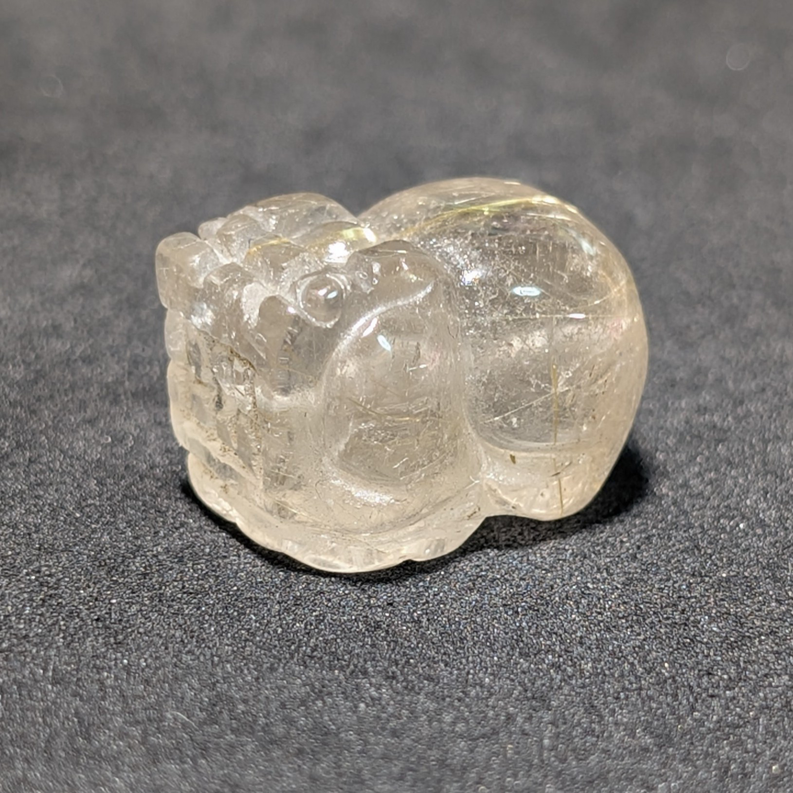 きめ細やかな金針がたまらない ゴールドルチル クォーツ 貔貅 ヒキュウ 金針水晶のエナジー 1点限り 金銭運 お守り効果