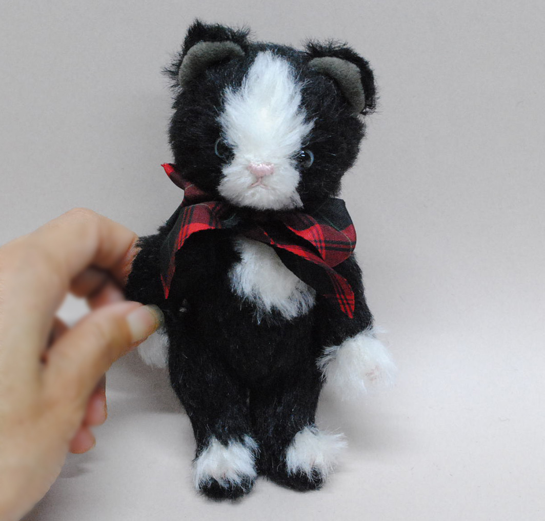 mini タキシード猫（C）15cm 4,464円