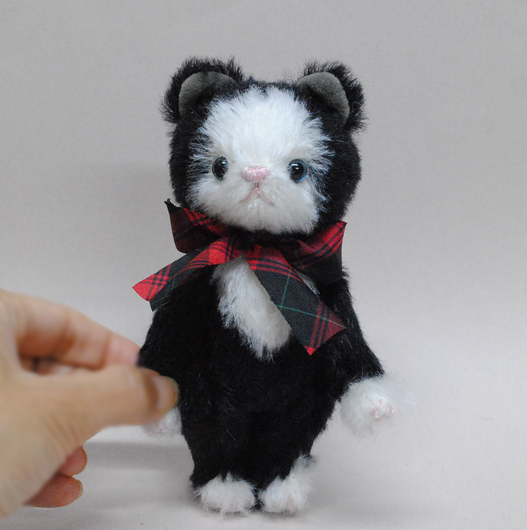 mini タキシード猫（D）15cm