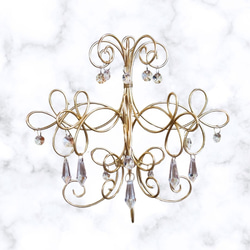 クリスマスを彩る ✨ ワイヤーの置き型シャンデリア＊一年中楽しめるインテリア　　ワイヤークラフト 3枚目の画像