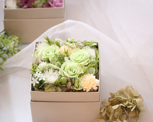 プリザBOX＊緑（プリザーブドフラワー） プリザーブドフラワー 心花