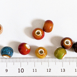 陶器 ビーズ アソート 10個 通し穴 パーツ アクセサリー 8枚目の画像