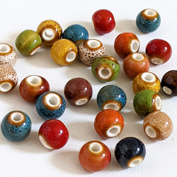 陶器 ビーズ アソート 10個 通し穴 パーツ アクセサリー 7枚目の画像