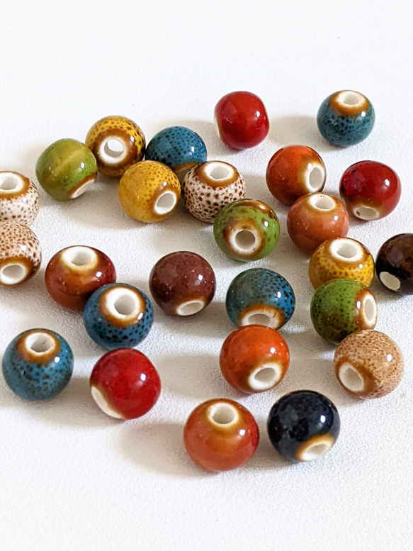 陶器 ビーズ アソート 10個 通し穴 パーツ アクセサリー 7枚目の画像