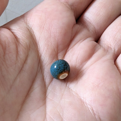陶器 ビーズ アソート 10個 通し穴 パーツ アクセサリー 6枚目の画像