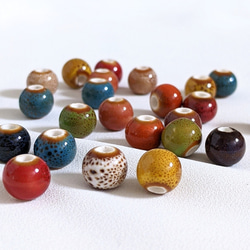 陶器 ビーズ アソート 10個 通し穴 パーツ アクセサリー 1枚目の画像