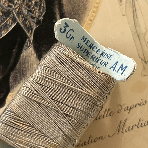 フランスアンティーク 立体糸巻き Paris A.M. オブジェ インテリア小物