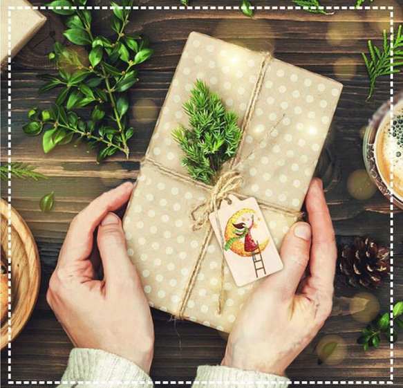 新商品！ラッピングに！しおりにも使える！リトアニアより『天然木100%のクリスマスギフトタグ』～ツリーとクマ①　1枚～ 5枚目の画像