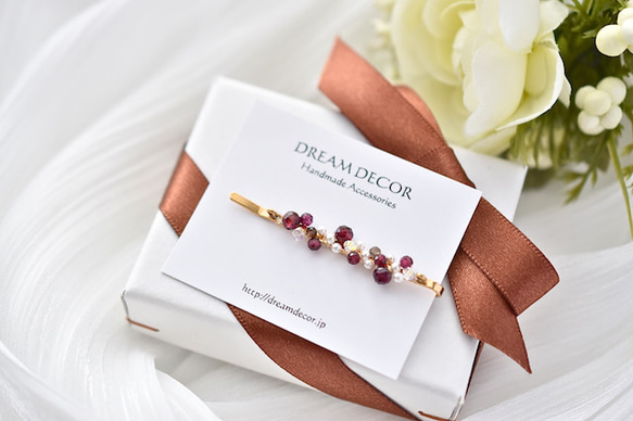 宝石ヘアピン Gem Dots・ガーネット｜◇１月誕生石◇ Garnet│クリスマス 1枚目の画像