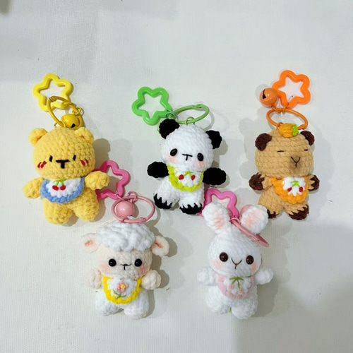 ニット ハンドフック人形、手作り人形、森の動物、パンダ、ウサギ