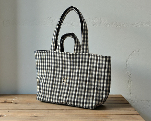 ハンガリー刺繍ギンガムチェックトートバッグ ハンガリー刺繍ギンガムチェックトートバッグ ハンガリー刺繍ギンガム