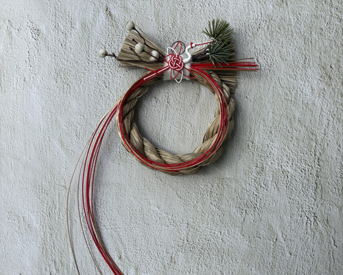 シンプルなお正月飾り 2026年 お正月 しめ縄 ナンキンハゼ 松 鶴