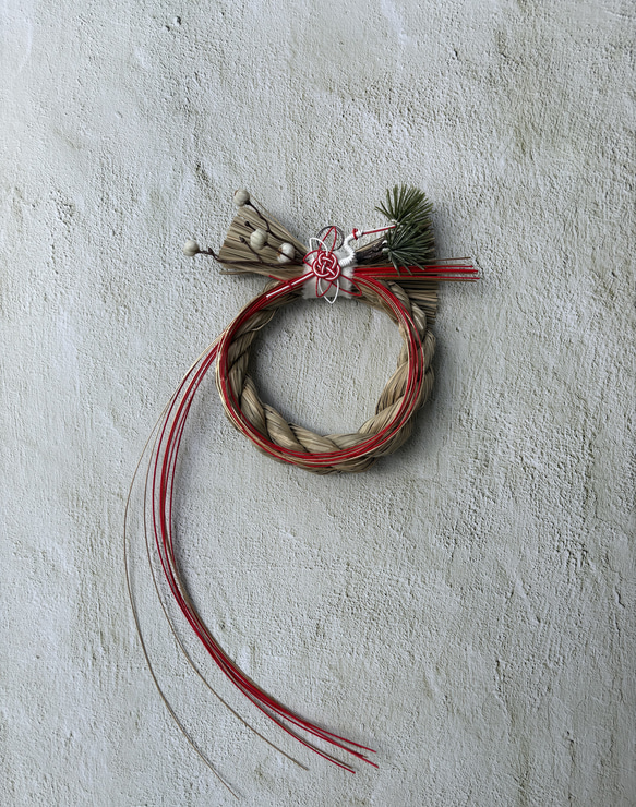 シンプルなお正月飾り 2026年 お正月 しめ縄 ナンキンハゼ 松 鶴