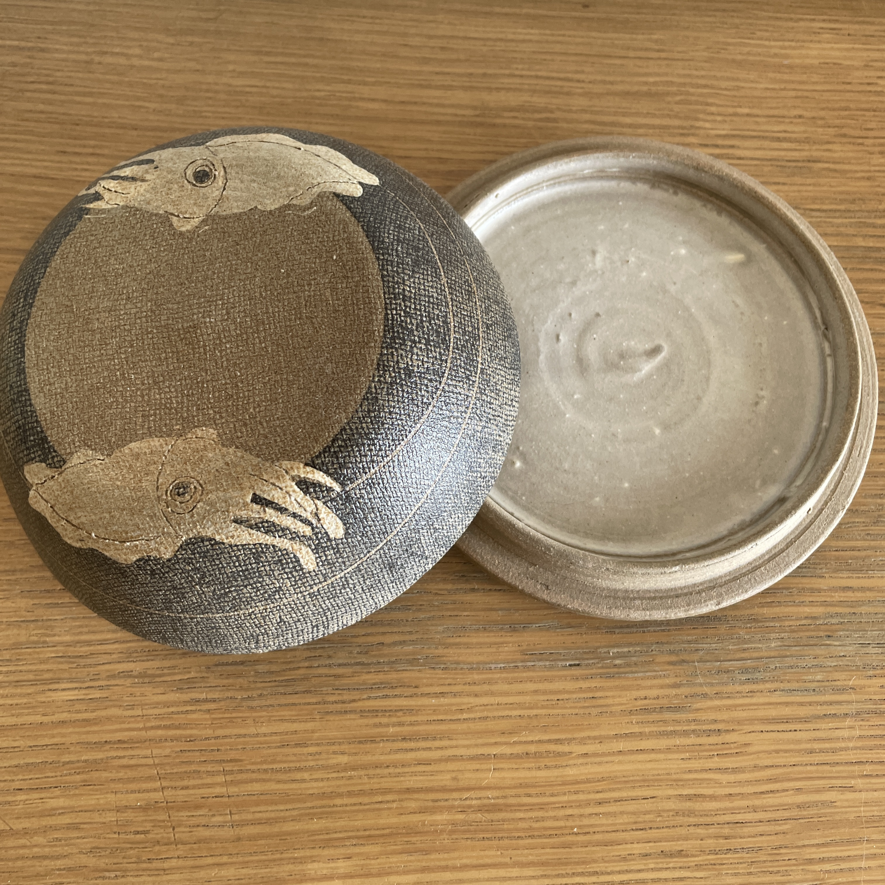 アオリイカの蓋物