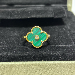 四葉クローバーモチーフ ネックレス カーネリアン ネックレス