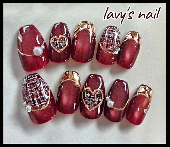 深みレッドマグネットハートツイードガラスフレンチジェルネイルチップ