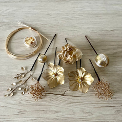 アメリカンフラワー＊ゴールド×ホワイト＊髪飾り 成人式 卒業式 結婚式 前撮り ウエディング 5枚目の画像