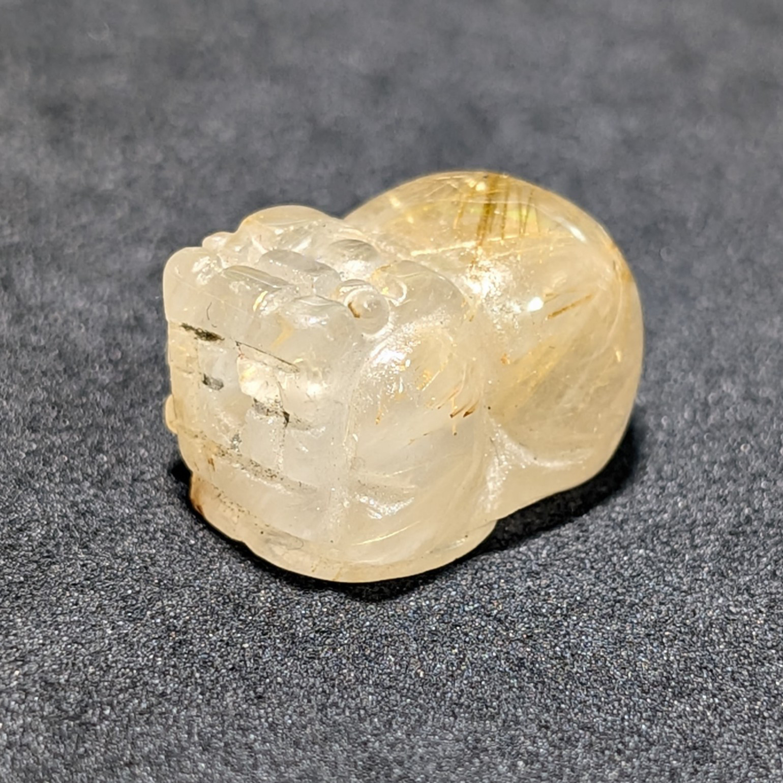 ゴールド タイチンルチル 貔貅 ヒキュウ 金針水晶 エナジーストーン 1点物 金銭運 お守り効果 成功へと導く ギフト