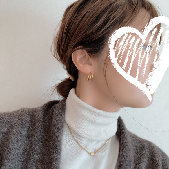 \秋冬映え/ ゴールドバーネックレス×3連フープピアス,イヤリング/サージカルステンレス　ご褒美　ギフト　秋 5枚目の画像