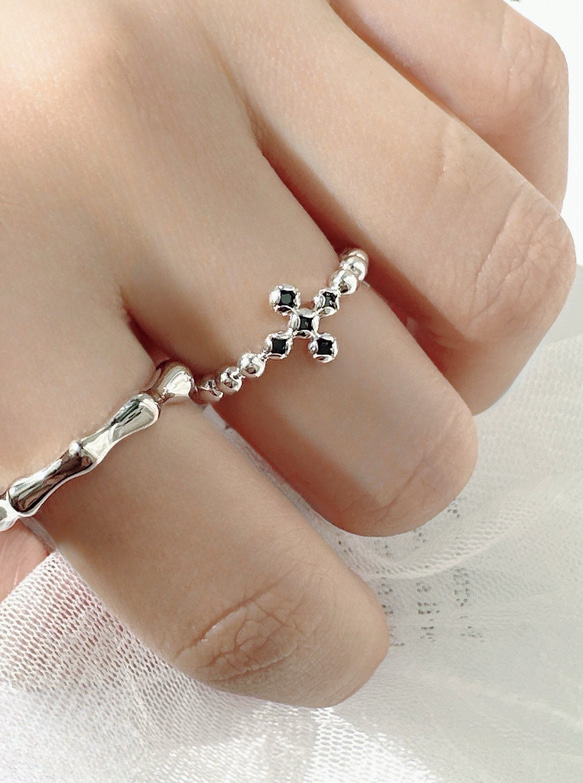 [新作]クロスモチーフ➕ブラックオニキスリングR4407 4枚目の画像