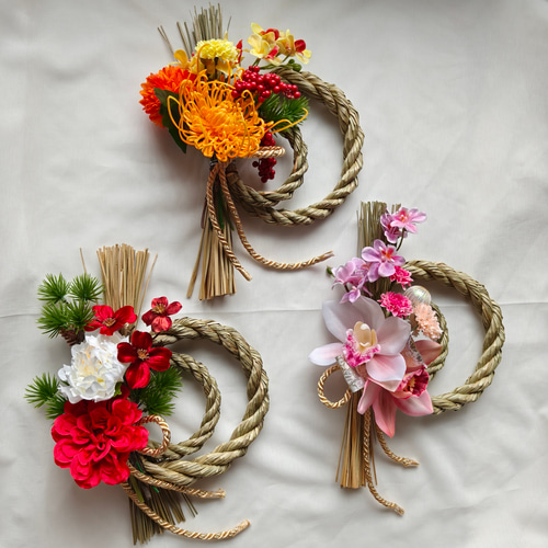 ダリアとハナミズキのしめ縄飾り【輪】 正月飾り Creema限定お正月2026